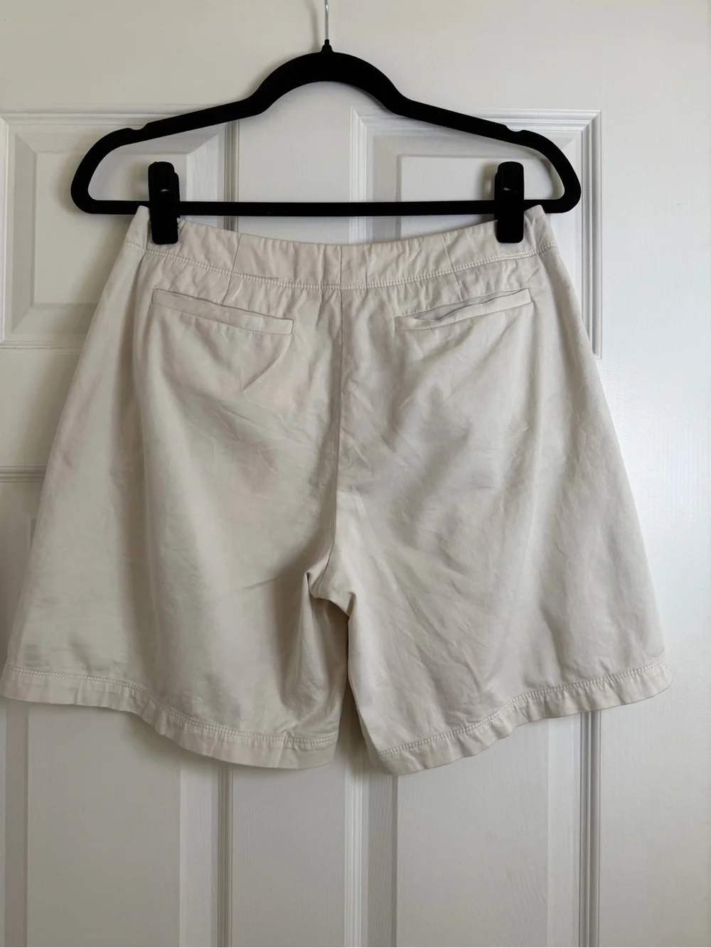 Tommy Bahama Stretch Ivory Cotton Chino Shorts Size 6